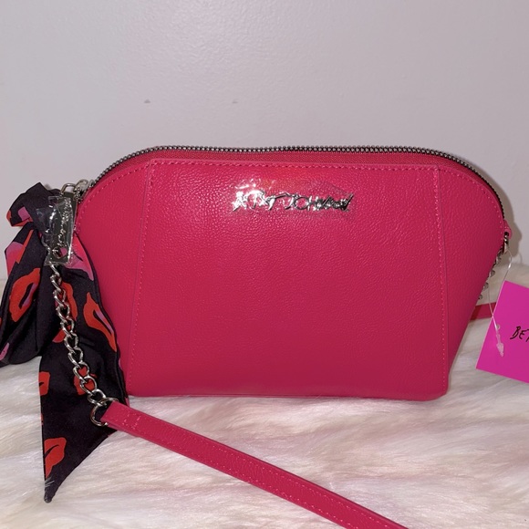 Betsy Johnson Mini Crossbody SO CUTE 🥰 - Picture 1 of 7